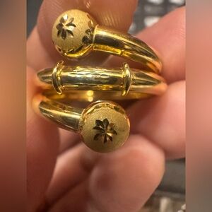 18K Real Gold Ring size 8